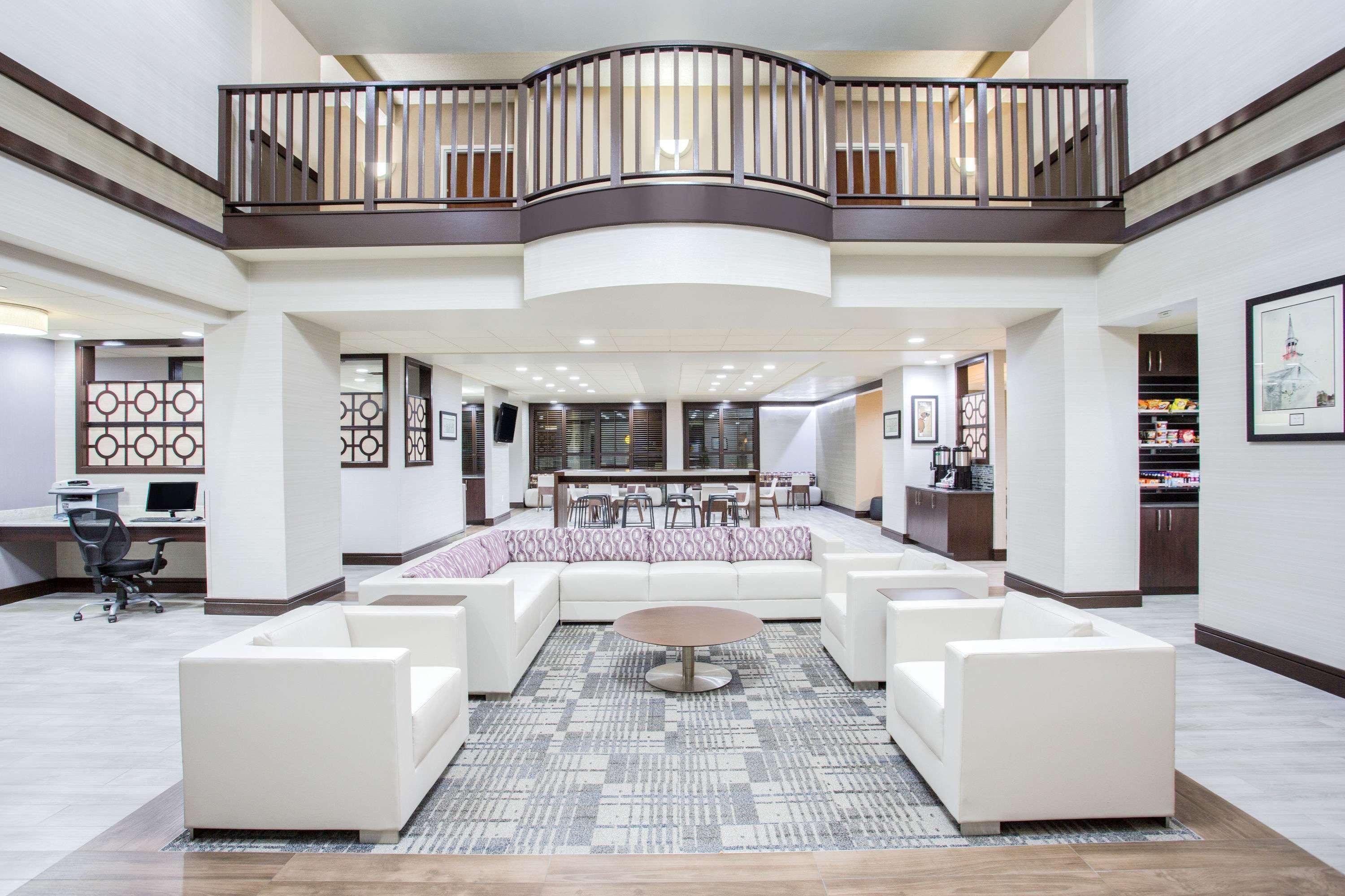 Spark By Hilton Hotel